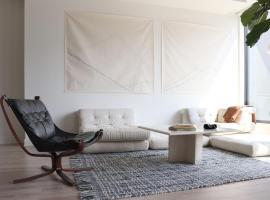 Appartement de luxe avec piscine，位于蒙特利尔的酒店