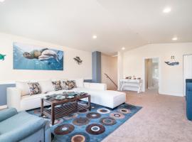 Newly Remodeled Family Friendly Ocean View - Oceanic Mirage，位于新港的酒店