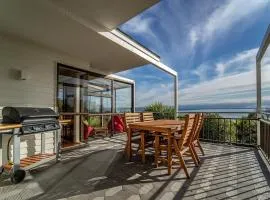 Tiro Tai - Coastal Views