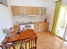 Apartments Veselka, Lumbarda - One Bedroom Apartment with Terrace and Sea View Apt 5