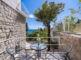 Guest House Villa Nina- Two Bedroom Apartment with Terrace and Sea View Apt67