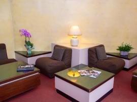 Hotel Victoria，位于瓦雷多的酒店