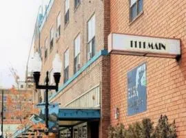 Modern Charm at The George 304