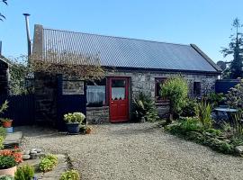 Druid cottage，位于Glendree的酒店