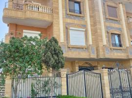 Family Friendly 3BR Villa in New Cairo，位于开罗的酒店