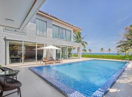 The Ocean Villas Đà Nẵng，位于岘港的度假村