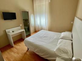 Piccolo Hotel，位于罗西尼亚诺－索尔瓦伊的酒店