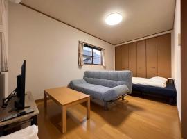 Check in is available from 12 PM Yokkaichi Miyamadocho House B，位于四日市的酒店