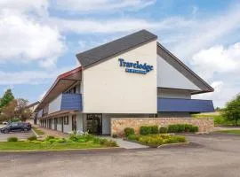 Travelodge by Wyndham Peoria