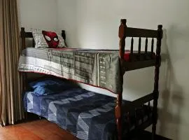 Quarto compartilhado 4 pessoas