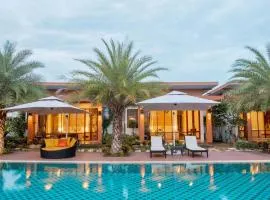 Kan & Kan Luxury Pool Villa Hua Hin with all bathtub