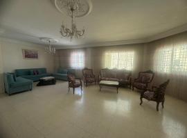 Sunny and Spacious flat，位于Dar Mimoun Bey的酒店