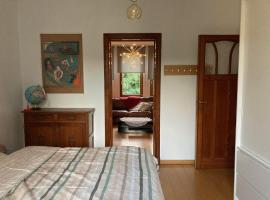 Nice flat near Brussels，位于迪尔贝克的酒店