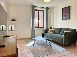 Convenient Stay with Private Parking, Smart TV & Bike Trails Nearby