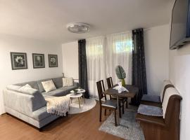 Apartmán Carat，位于Banka的酒店