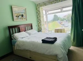 Bright,Cozy Double Room with Amazing View of Sea and Nature