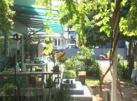 SlowLife Kohlarn，位于格兰岛的海滩酒店