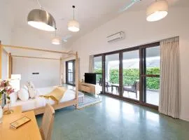 Melhor Stays Villa - L-M303 Luxury 3BHK villa with Private pool, Anjuna