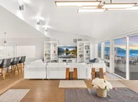 # Marbella Lane-Oceanfront Retreat - Stunning View