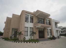 TDI Club Retreat Sector-110，位于Mohali的酒店
