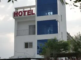 Hotel Parmanand Garden