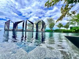 EDGE Central Pattaya Super Condo，位于芭堤雅市中心的酒店