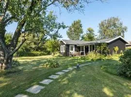 Beautiful Home In Vejby With Kitchen