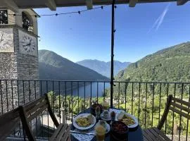 Bright studio with panoramic view of Valle Verzasc