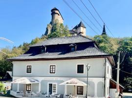 Boutique Hotel Pošta RL，位于奥拉夫斯基波扎莫克的酒店