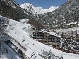 Ushuaia, The Mountain Hotel，位于阿林萨尔的酒店