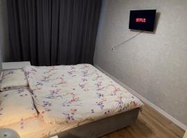 Rent&live part apartment，位于Codru的酒店