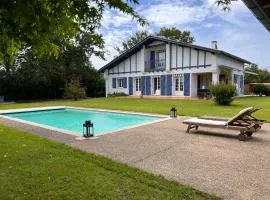 Maison OHANZIA Villefranque
