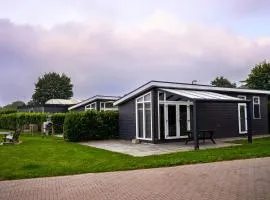 Vakantiehuis met vijverzicht