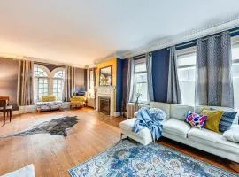 6 Mi to Naval Base Spacious Waukegan Home with Yard