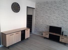 Charmant studio bien équipé，位于巴纽尔斯代勒阿斯普尔的酒店