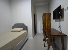 De AR Guest House Gresik