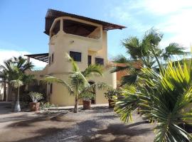 Loreto Baja Private Home Near Beach, Sleeps 6，位于洛雷托的酒店