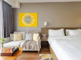 Novotel Manila Aqua Residences Near Makati by Hamodi'sCrib