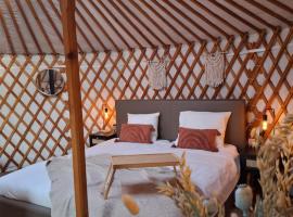 Yurt 2-4p，位于Ravels的酒店