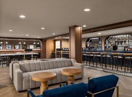 Crowne Plaza Louisville Airport Expo Ctr by IHG