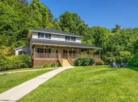 Alarka Creek Farmhouse