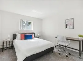 Midtown 3229I Cozy & Comfy I Free Parking