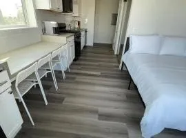 Amazing Hollywood Apartment FREE Parking & WiFi