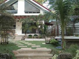 DonnRaqui's Hidden Zen，位于Iligan的酒店