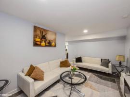Charming Unit in Yonkers Close to NYC，位于扬克斯的酒店