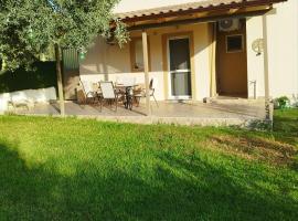 Mary's Home 2，位于Asproklissi的酒店