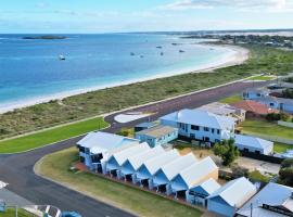 Windsurfer Beach House，位于兰斯林的酒店
