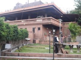 Green Wood Resort Sinhagad，位于浦那的酒店