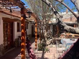 Hostal Tierra Andina Cafayate，位于卡法亚特的酒店