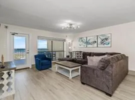 Saida beachfront Oceanview Charm
